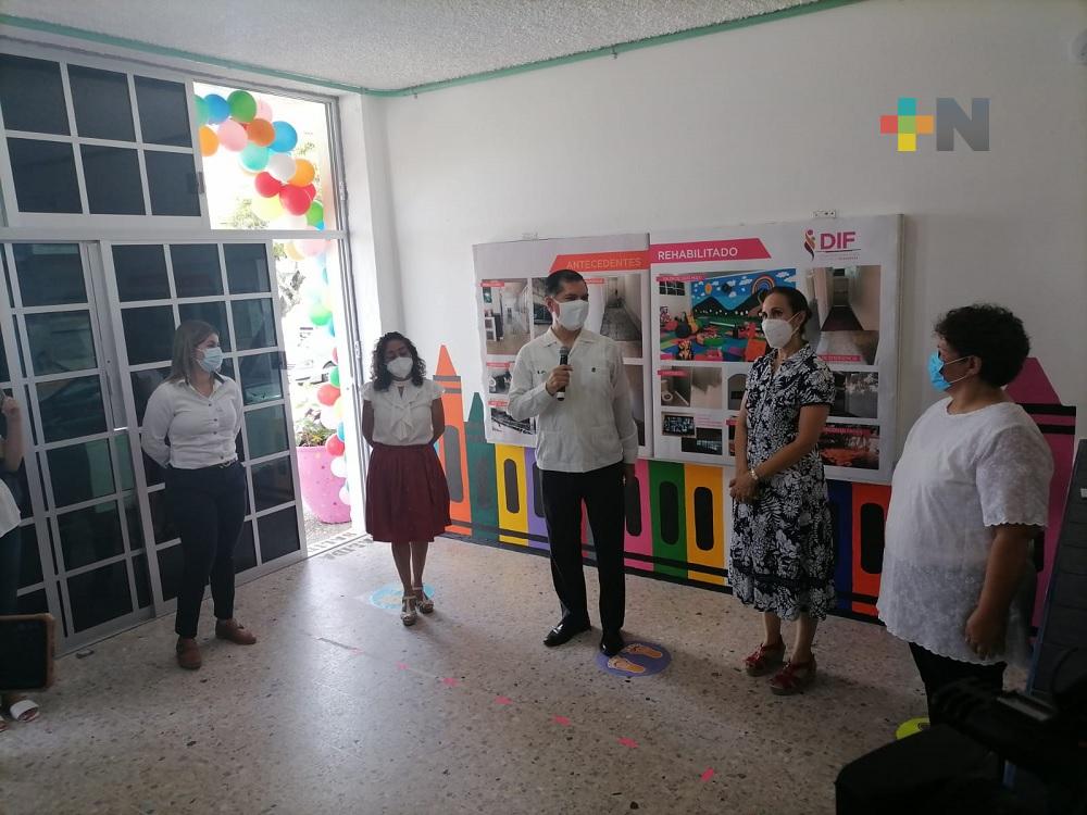 Autoridades de Coatzacoalcos recorren Centro de Asistencia Infantil rehabilitado con recursos municipales