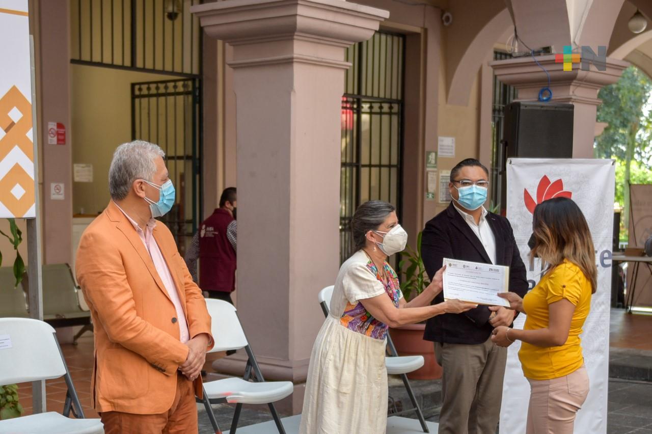 Xalapa, modelo nacional en atención al rezago educativo