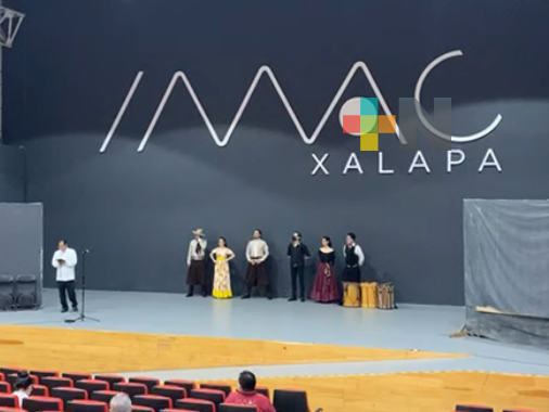 Casasco y Caña, compañía de bailarines y músicos, festeja 10 años de vida