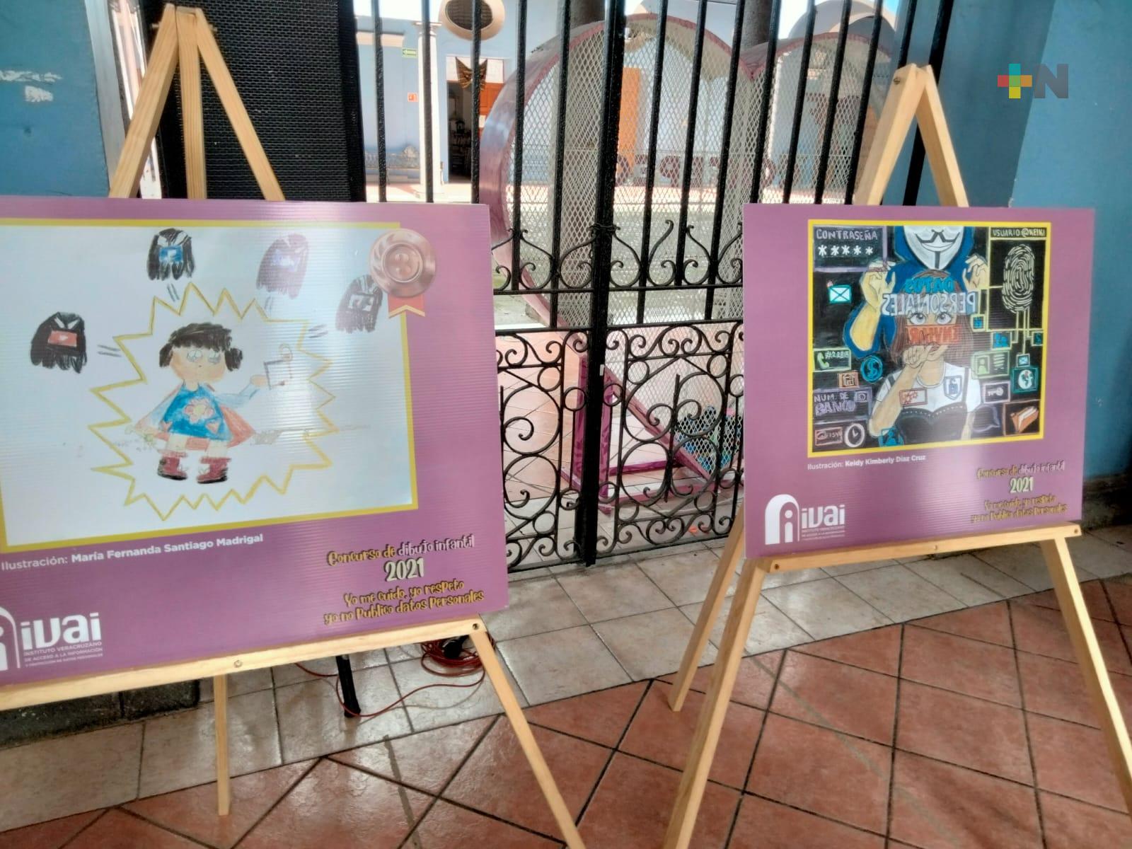 Inauguran exposición del concurso de dibujo infantil del IVAI en Coatepec; llegará a distintos municipios del estado