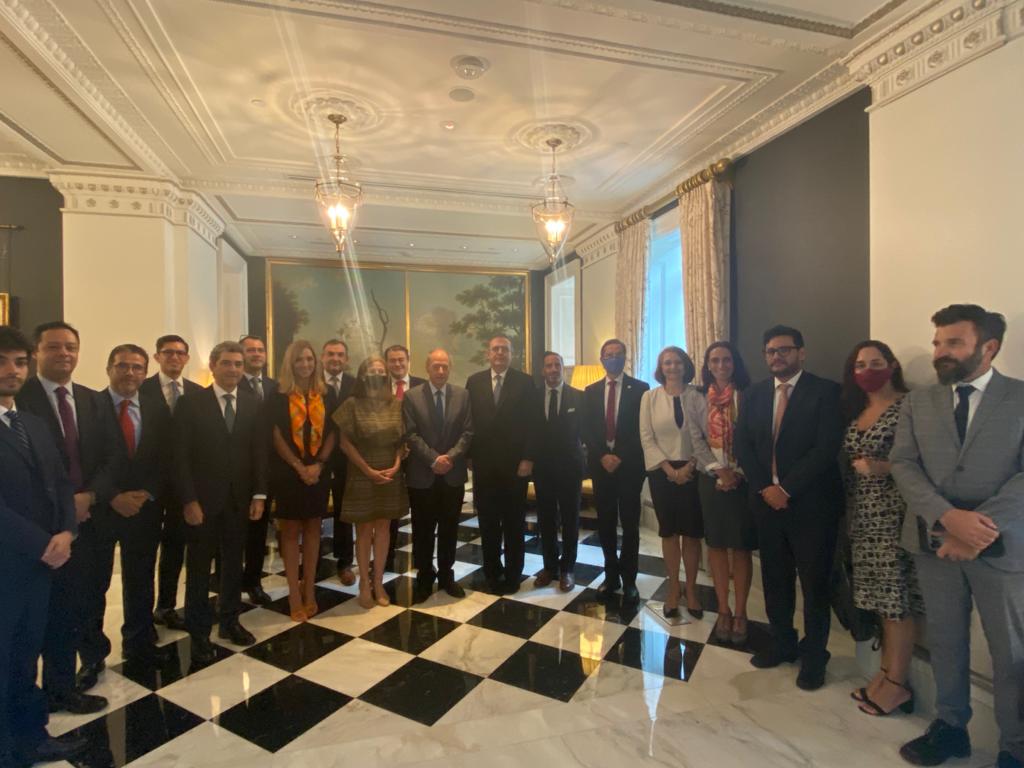 Canciller Ebrard promueve en Washington inversión y negocios para México