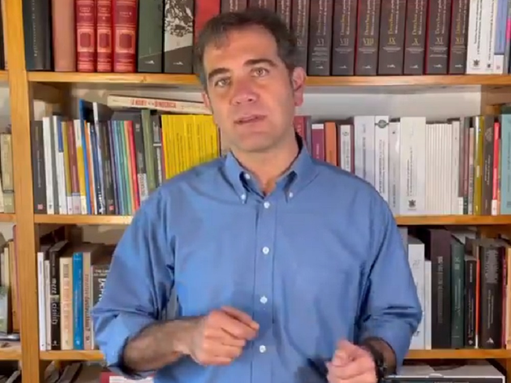 INE continúa con la preparación de revocación de mandato