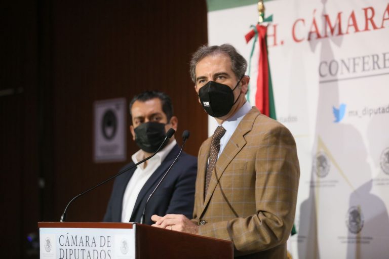 Refrenda INE colaboración con el Poder Legislativo