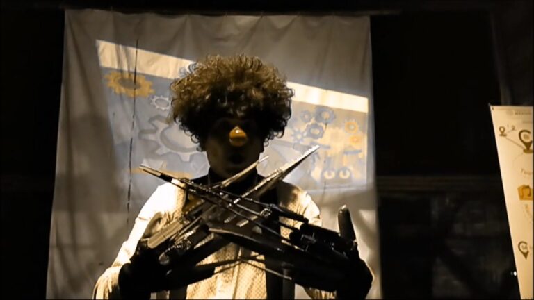 Presenta IVEC actividades de teatro y clown en la programación de “Cultura con ambiente”