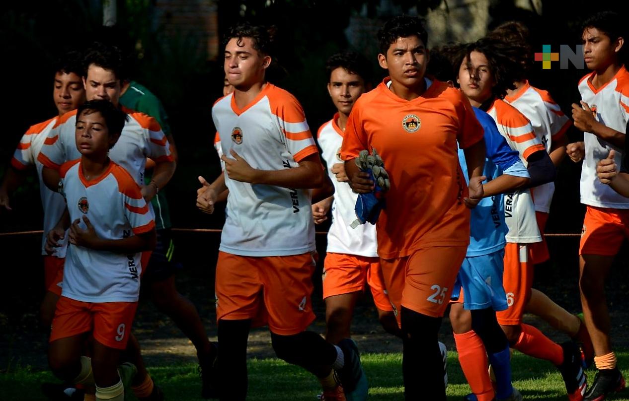 Atlético Veracruz se prepara para el Torneo de Liga en la Oropeza