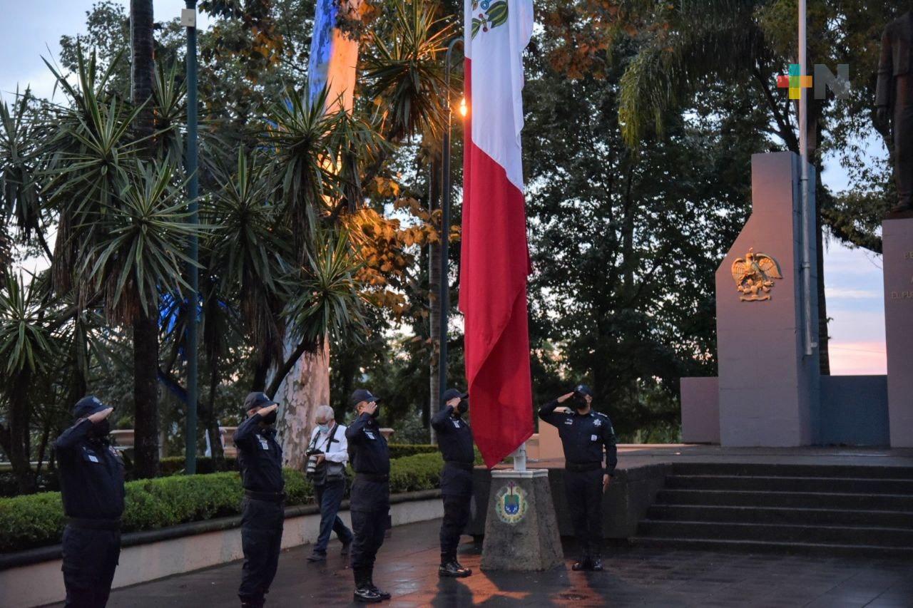 PJEV participa en el Día Nacional de PC, izando la Bandera