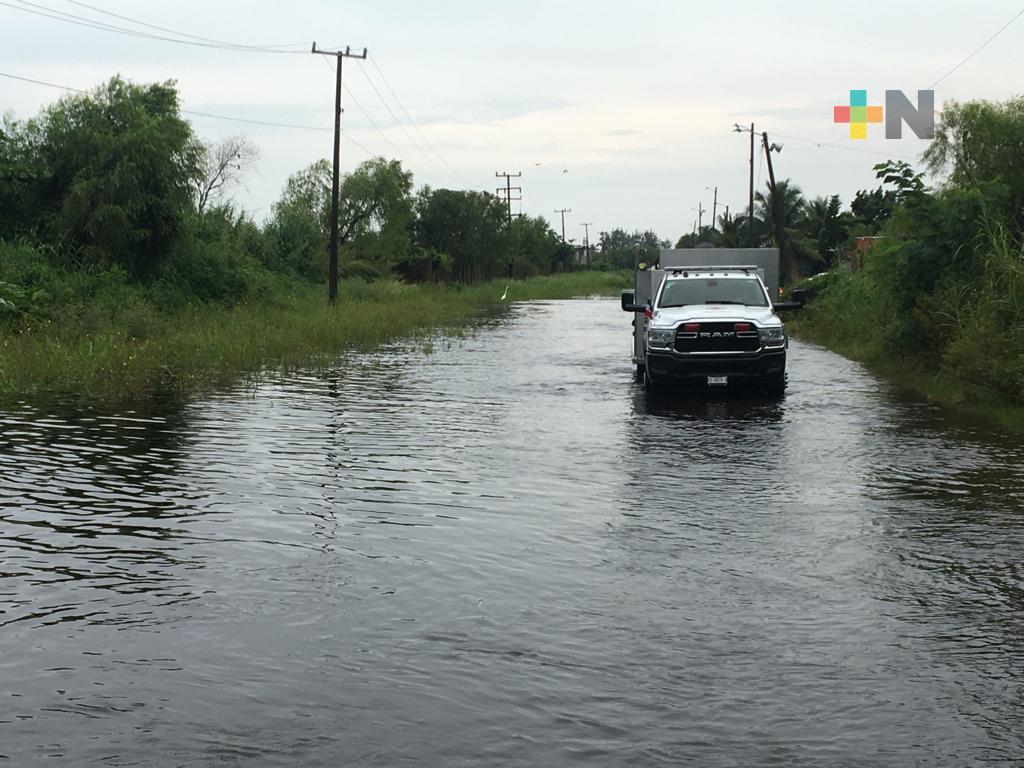 Lluvias constantes en Coatzacoalcos generan encharcamientos y anegaciones