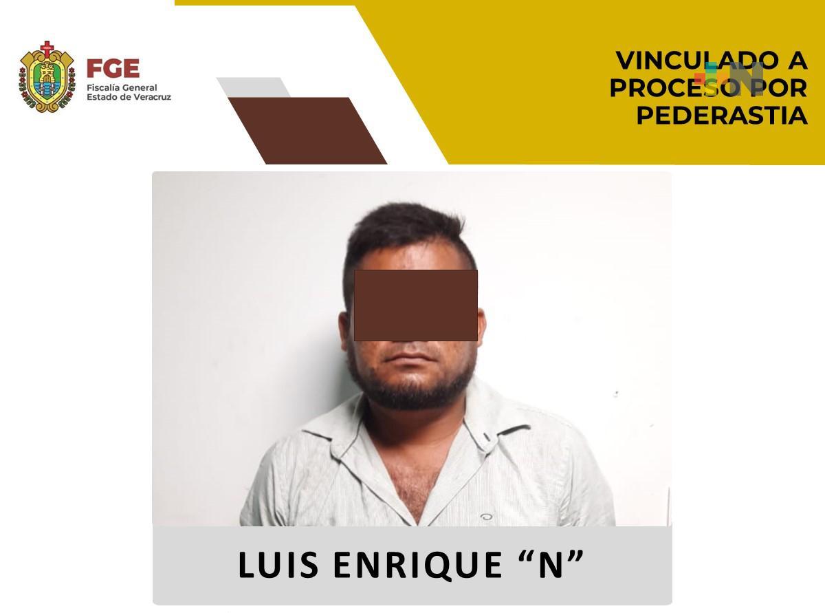 Probable pederasta es vinculado a proceso en Las Choapas