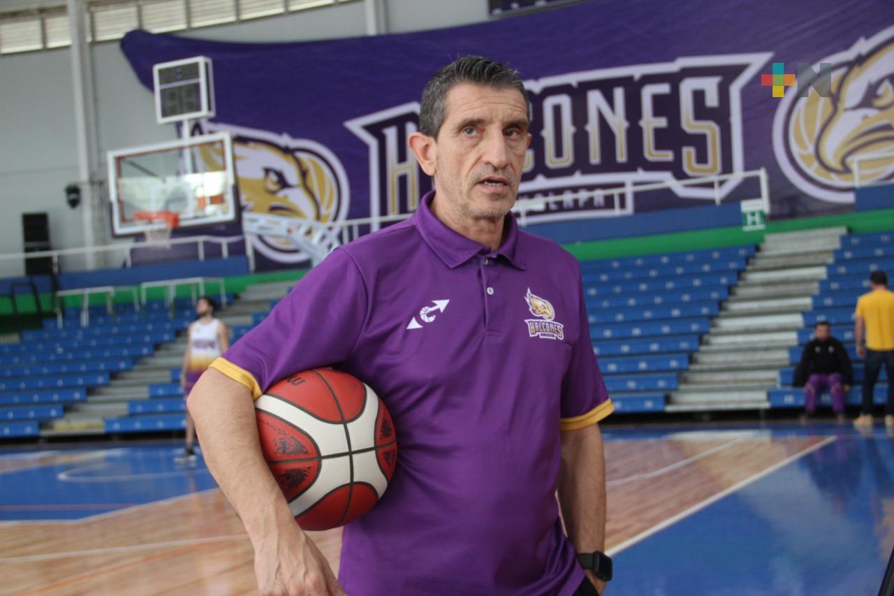 Halcones de Xalapa se entregarán en la cancha: Edu Torres