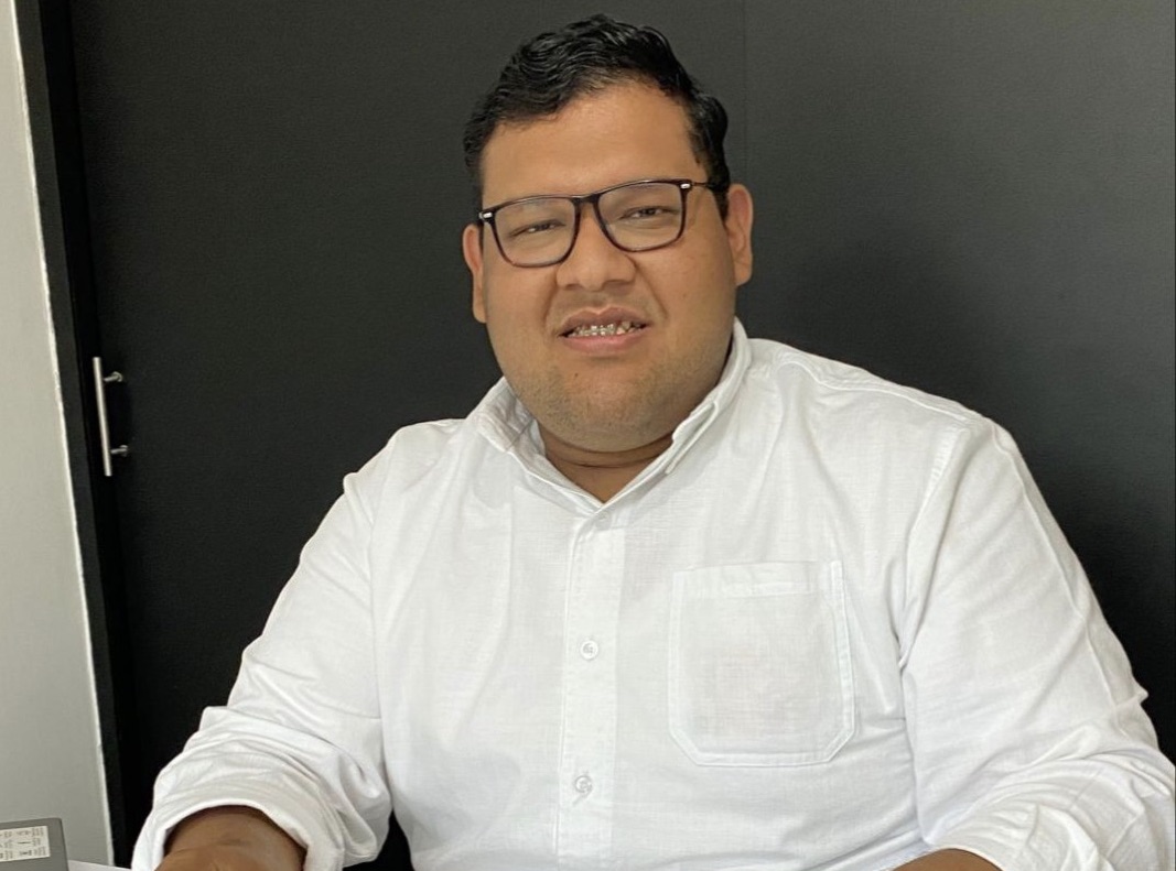Veracruz tendrá un diputado menos por redistritación federal del INE: Yair Ademar