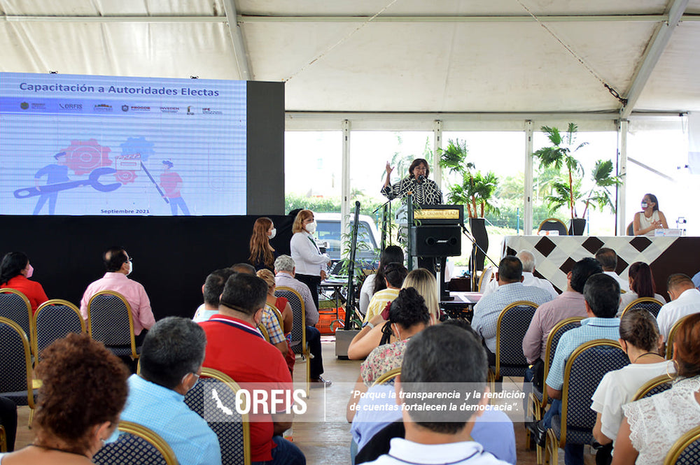 Capacita Orfis a las autoridades municipales electas en el estado de Veracruz
