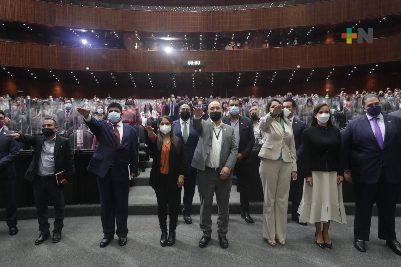 Rinden protesta cinco diputadas y diputados como integrantes de la LXV Legislatura