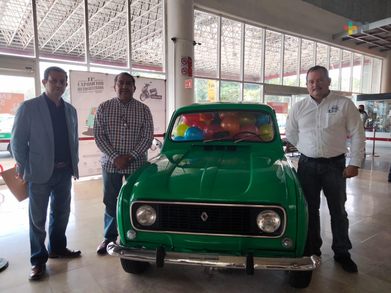 Este año, el Club del Automóvil Antiguo de Xalapa apoyará a la fundación Atheca
