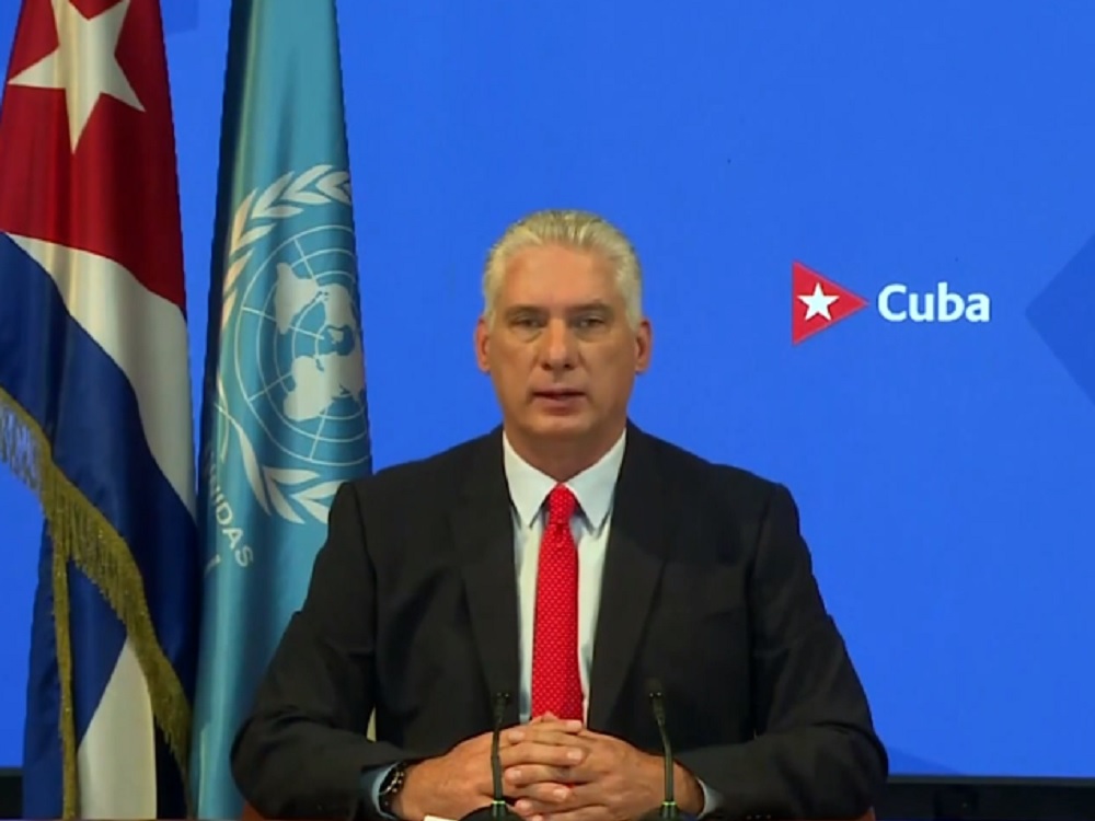 Presidente de Cuba criticó distribución de vacunas de COVID-19