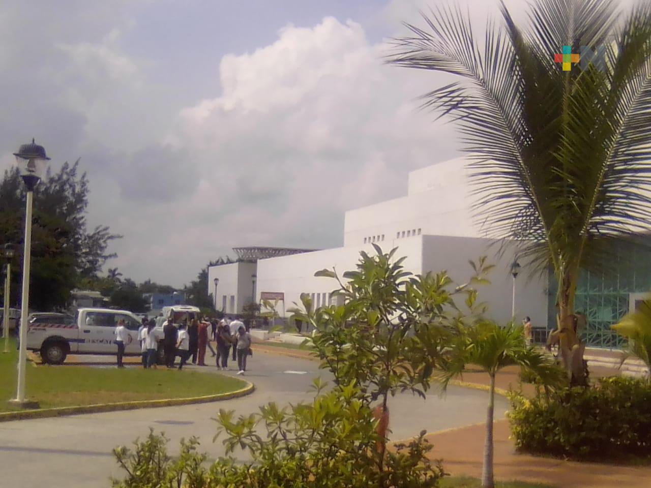 Suspenden simulacro de sismo en Hospital General de Boca del Río