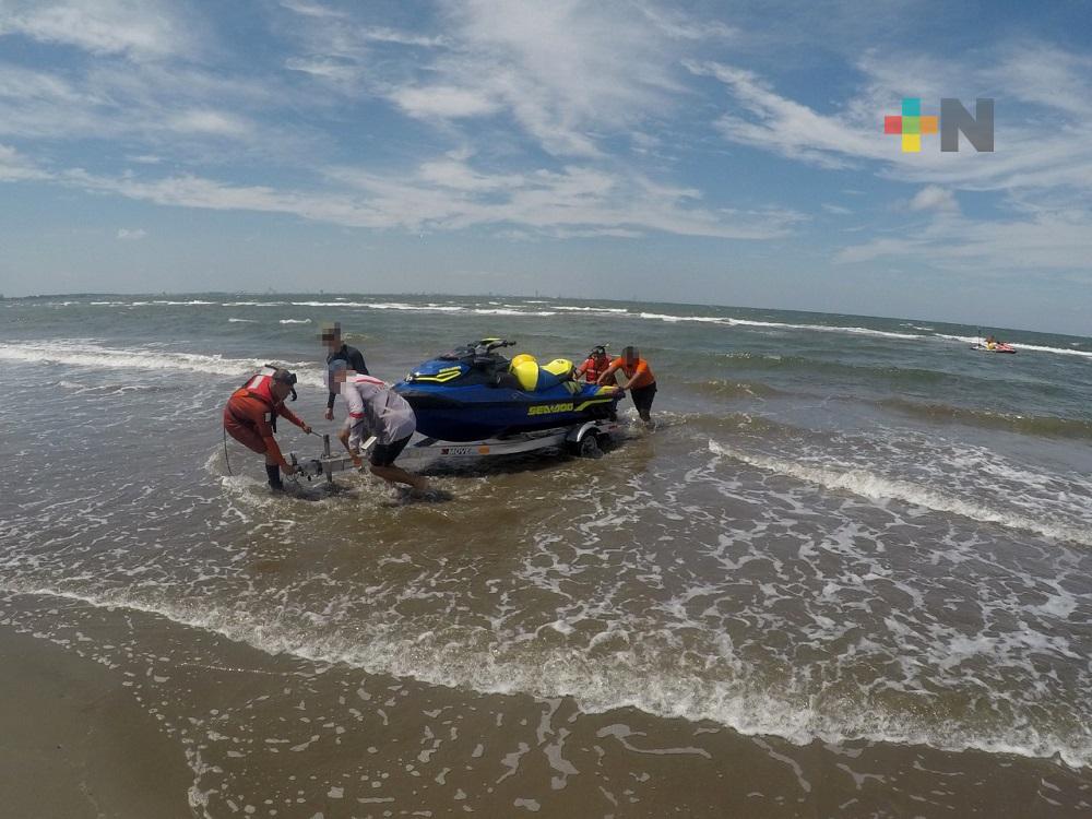 Semar rescató a una persona de nacionalidad cubana, en Antón Lizardo