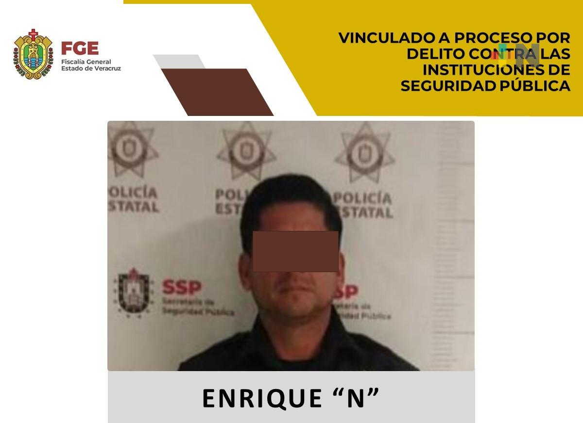 Vinculan a proceso a Enrique “N” por delito contra las instituciones de seguridad pública