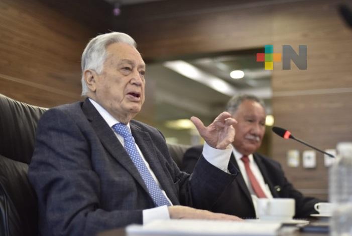 Iniciativa de Reforma Eléctrica no atenta contra energías limpias ni contra la inversión privada: Manuel Bartlett