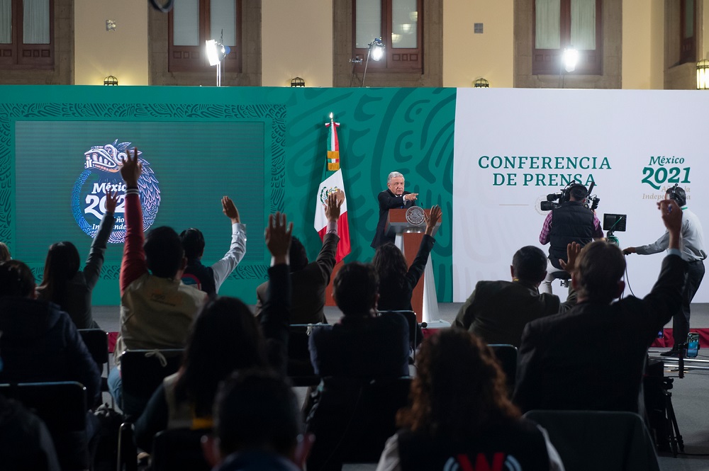 Reforma eléctrica fortalecerá a CFE y protegerá bienes de la nación: presidente