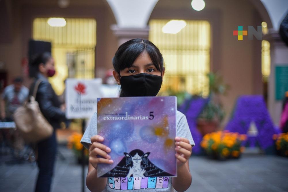 Entregan cuarta y quinta edición del libro Historias de Niñas Extraordinarias