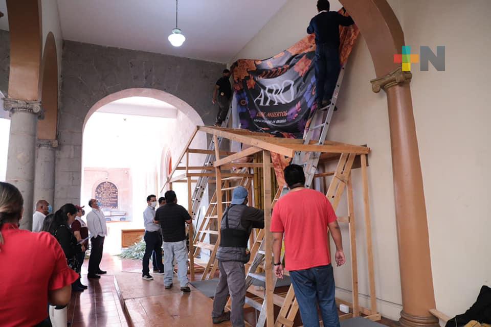 Alistan en Palacio de Gobierno Altar de Muertos en reconocimiento de memoria «Afro»