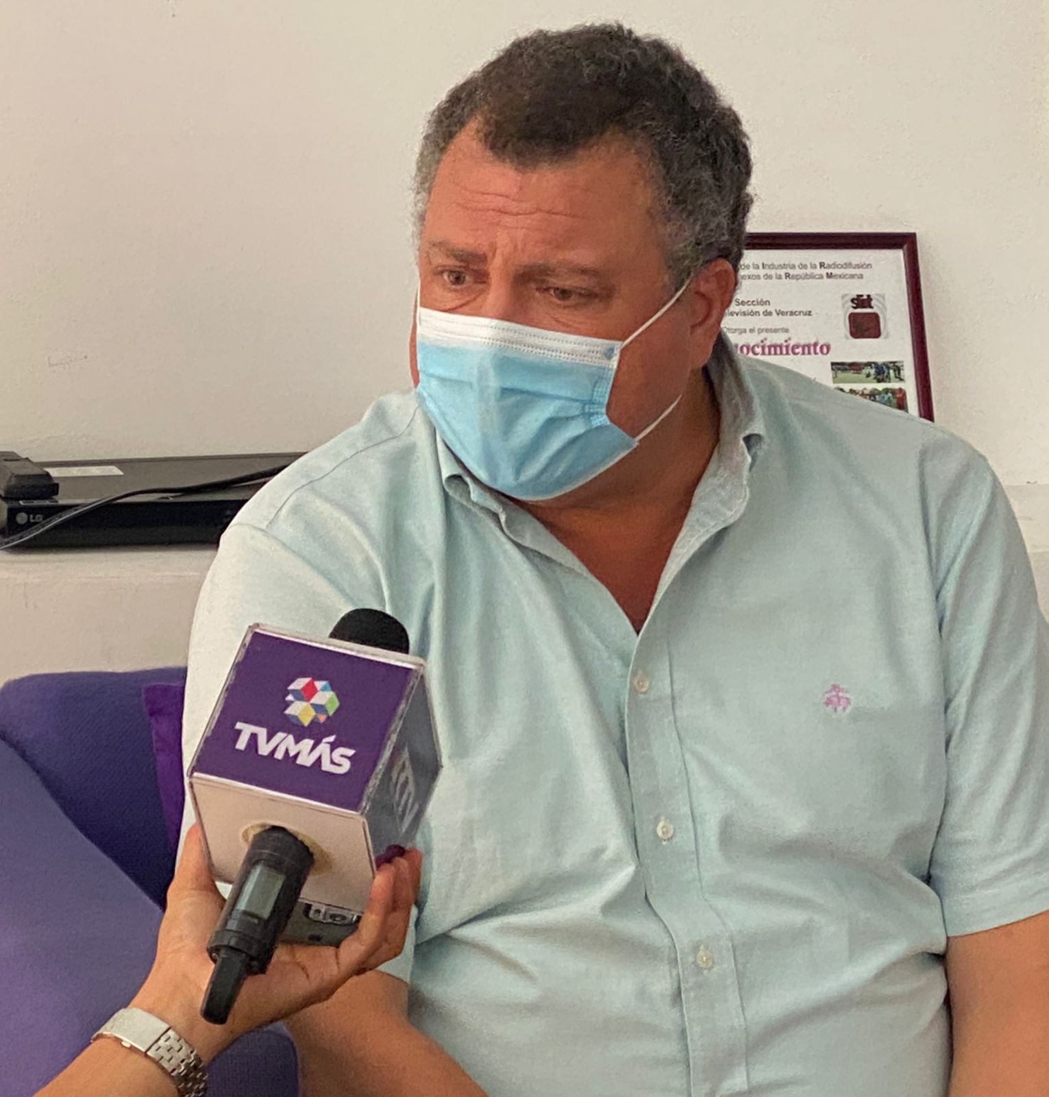 El titular del CCE, Luis Antonio Exsome da positivo a Covid-19