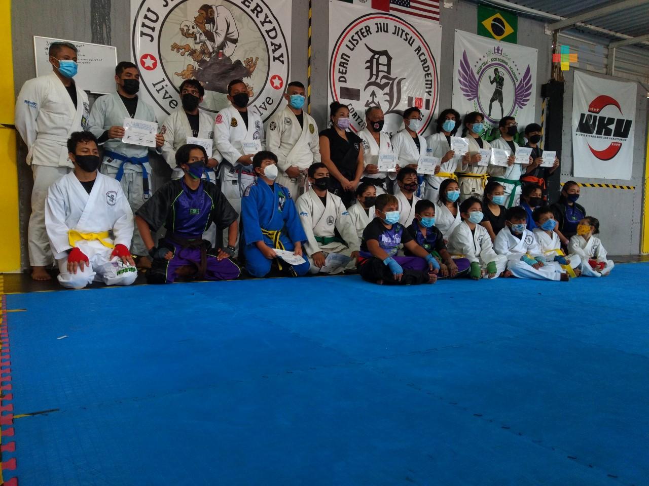 ¡Volverán a competir! En Academia de Jiujitsu Dean Lister no paran de entrenar