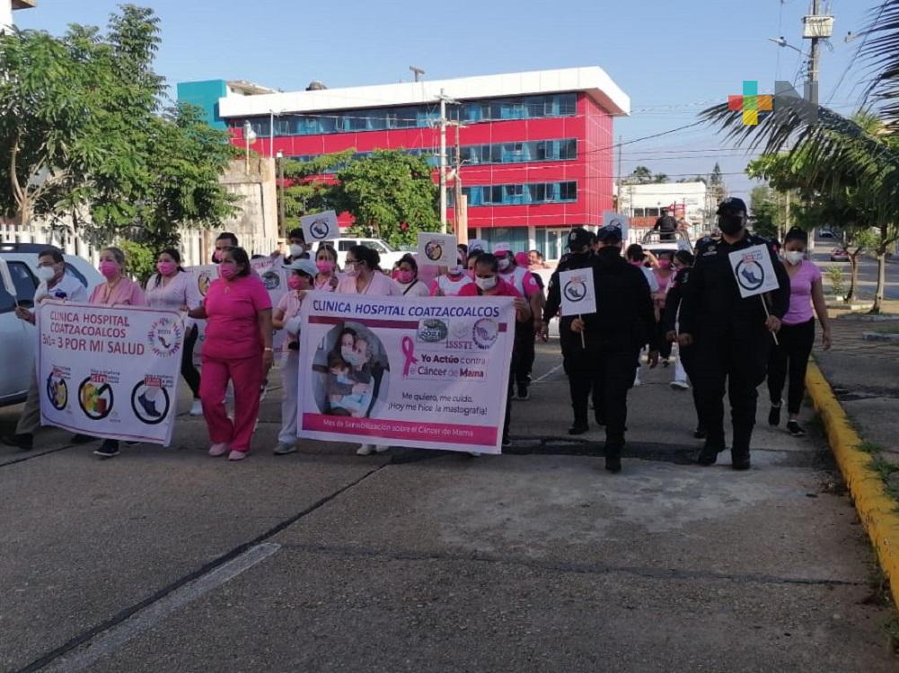 «Caminata Rosa» conmemora lucha contra cáncer de mama en Coatzacoalcos