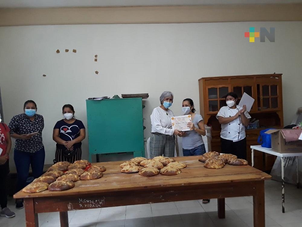 En Tlapacoyan se impulsa a las  mujeres trabajadoras