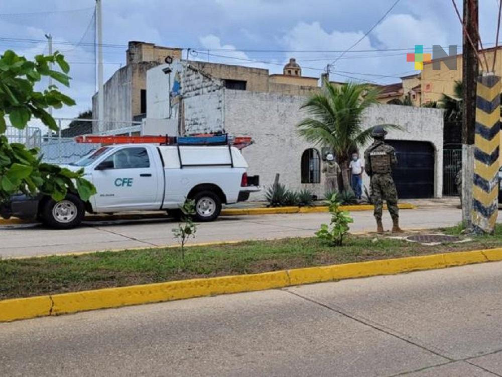 En el sur de Veracruz, Marina y CFE iniciaron estrategia para disminuir robo de luz