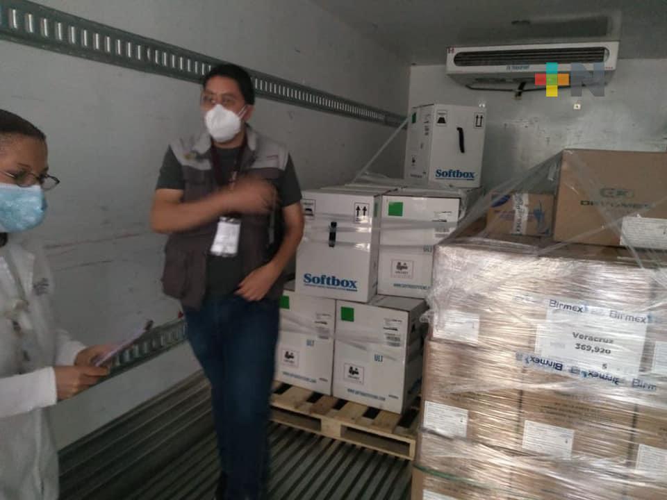 Llegan más vacunas contra Covid-19 a Veracruz: Gobernador