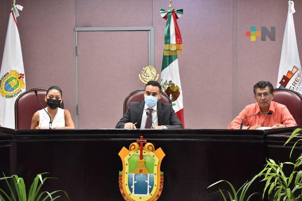 Comisión entrevistó a los aspirantes a comisionado del IVAI