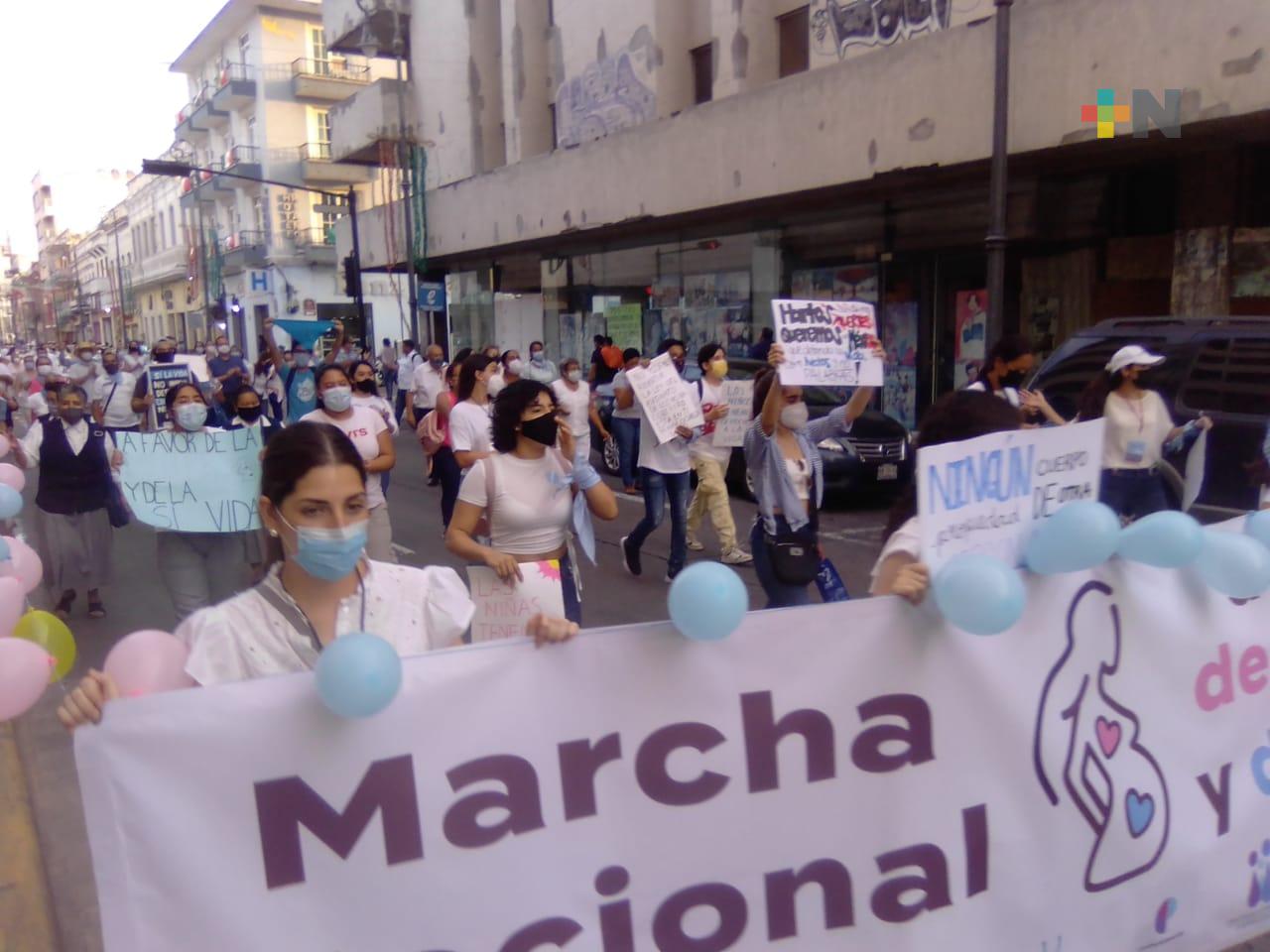 Frente Nacional por la Familia se manifestó «Provida»