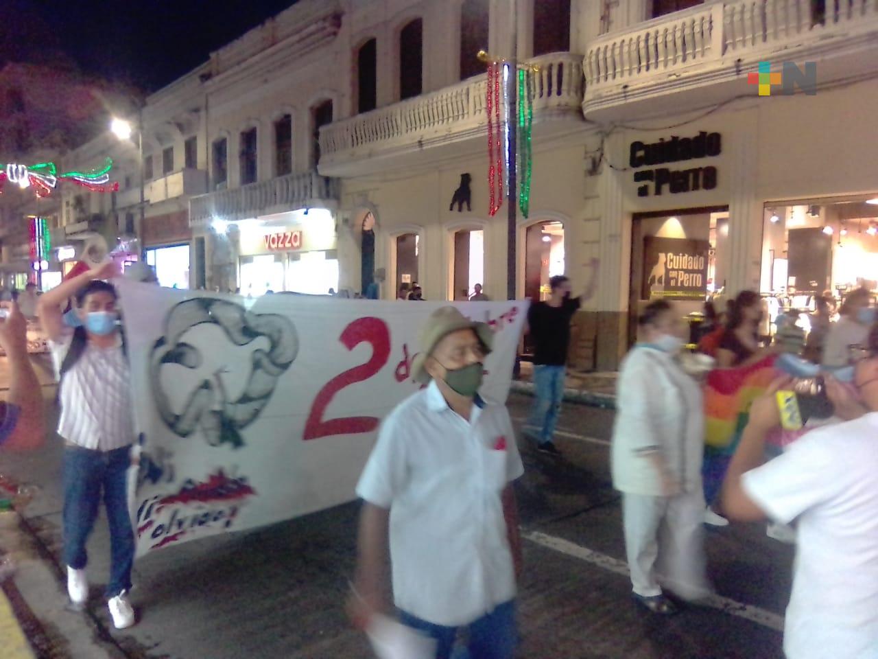 En el Puerto, con marcha conmemoran el 2 de octubre