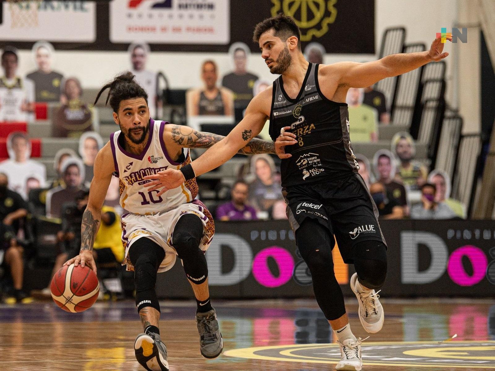 Fuerza Regia se impone a Xalapa, en primer juego de la serie