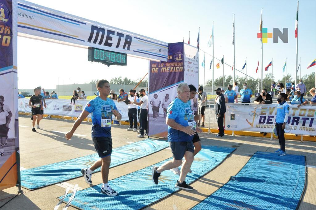 La Semar realizó Carrera conmemorativa al Bicentenario de la Armada de México