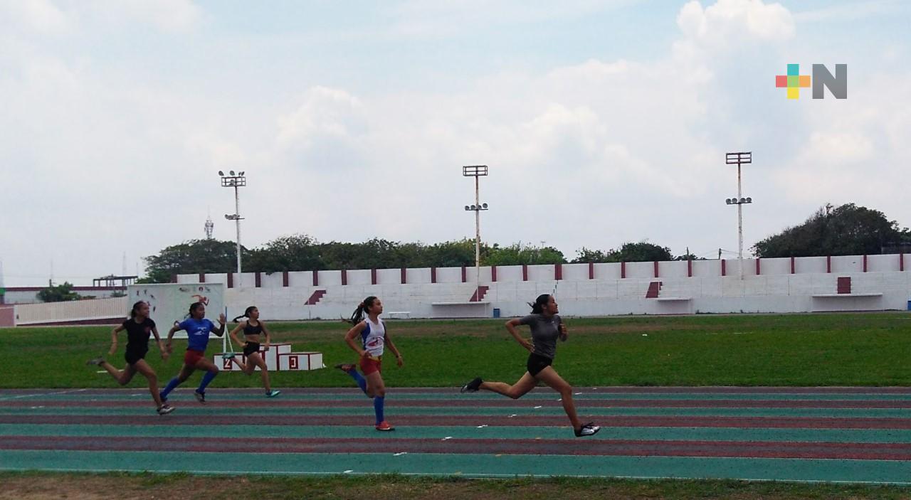 Promoverán restauración de pista atlética  de estadio de Coatza
