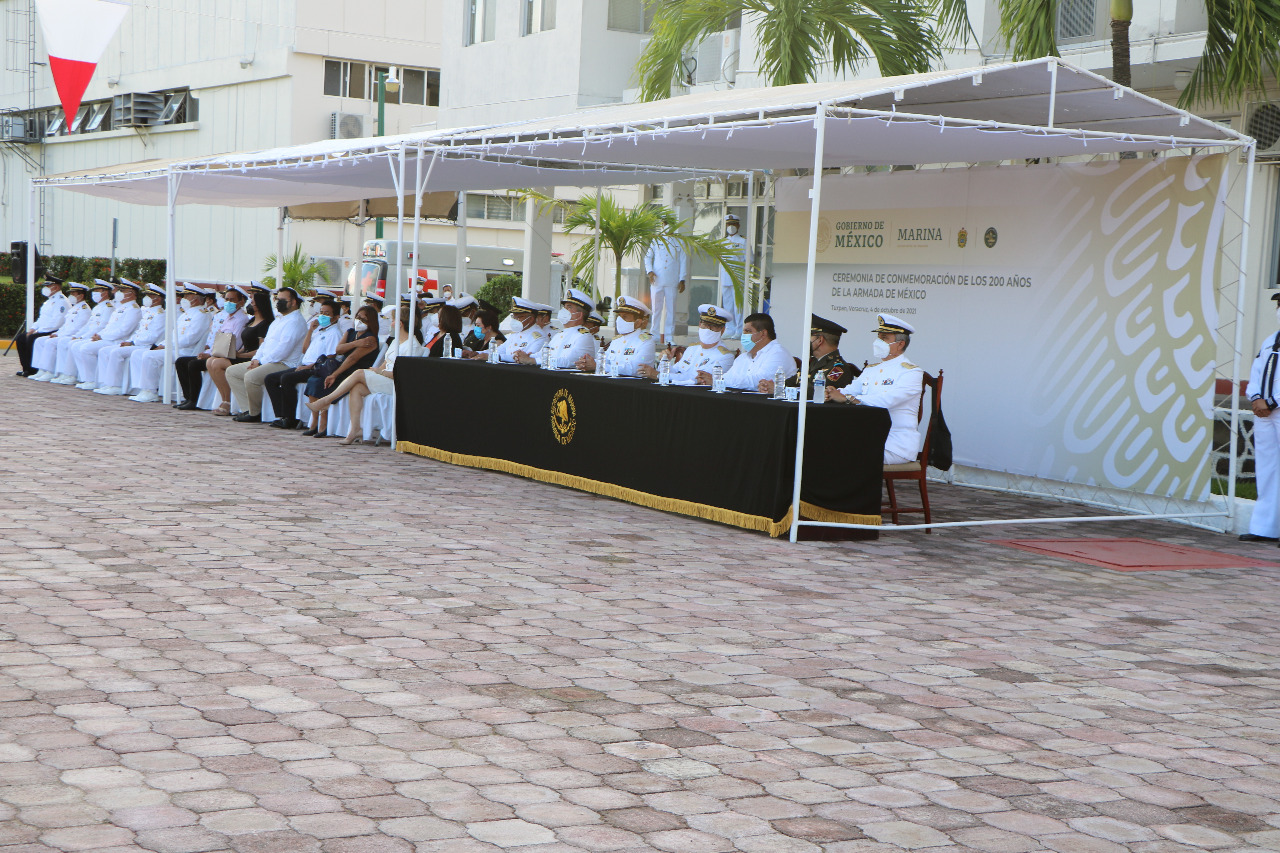 Celebran los 200 años de la Armada de México en Tuxpan
