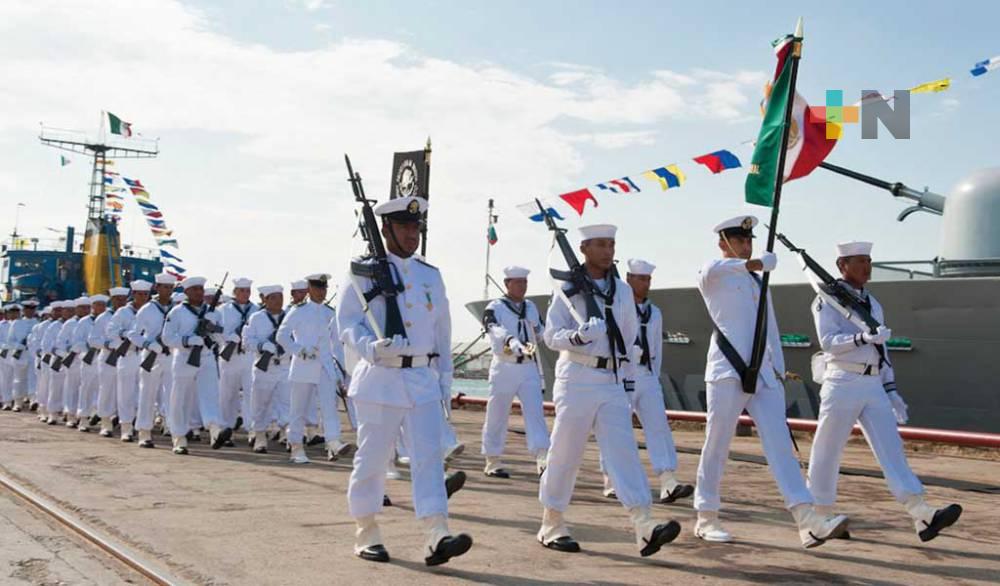 Alistan desfile militar en conmemoración de la creación de la Armada de México