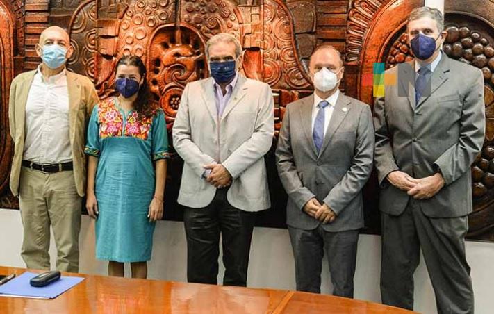 UV tiene nuevos titulares en Área Biológica, Administración Escolar, Género y Cendhiu