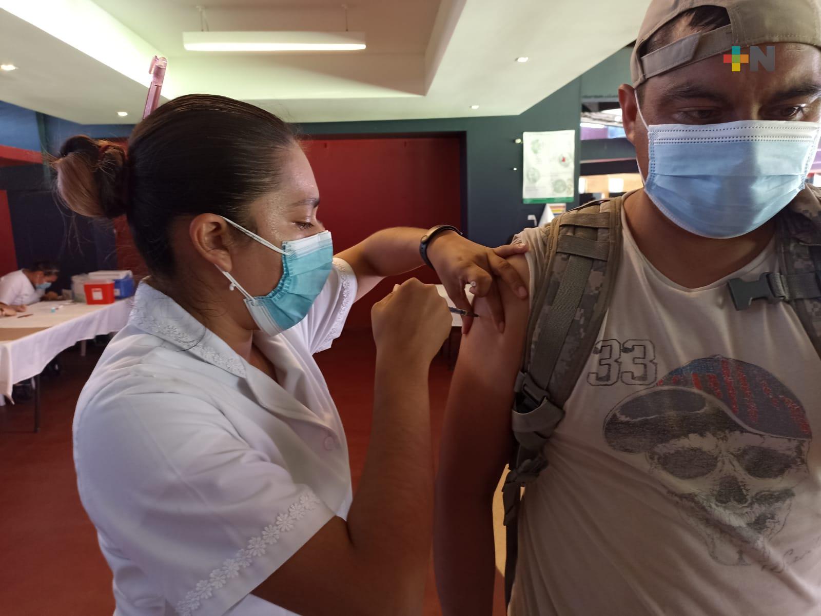Tres de cada cuatro personas adultas en México han recibido vacuna contra COVID-19