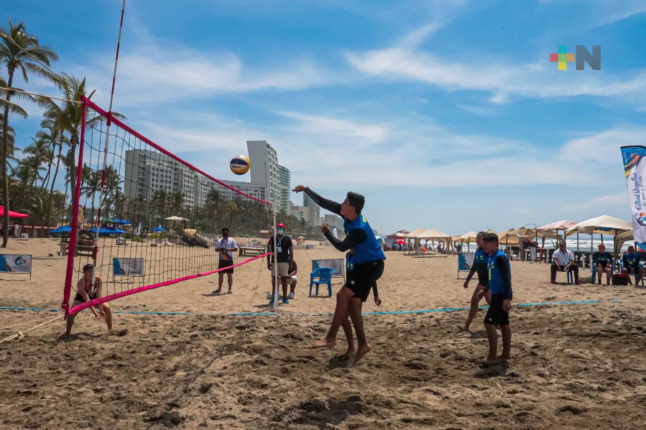Oro para Veracruz en voleibol en Festival Mar y Playa 2021