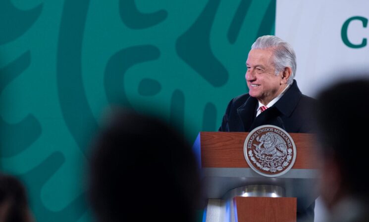 PEF 2022 garantiza continuidad de programas sociales y obras de desarrollo: AMLO