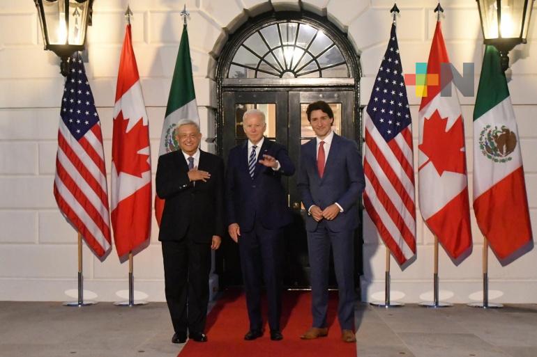 Presidente propone fortalecer integración en América del Norte; migración ordenada contribuirá a incrementar producción