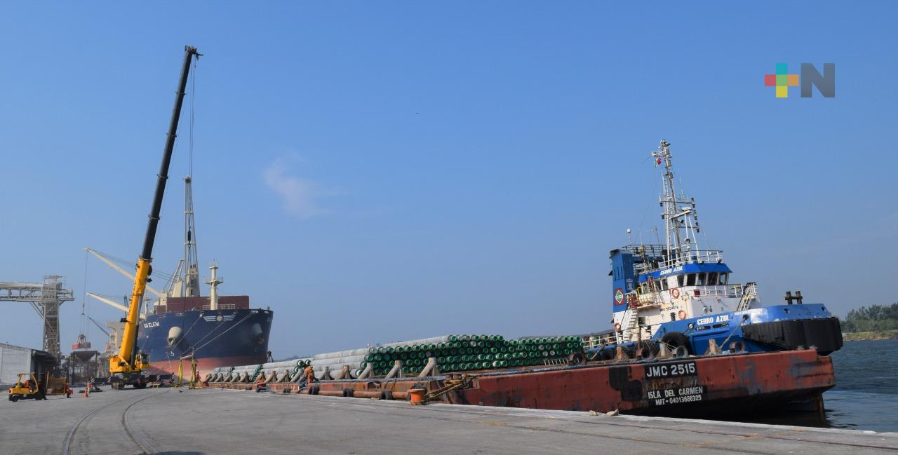 En recuperación la actividad portuaria de Coatzacoalcos