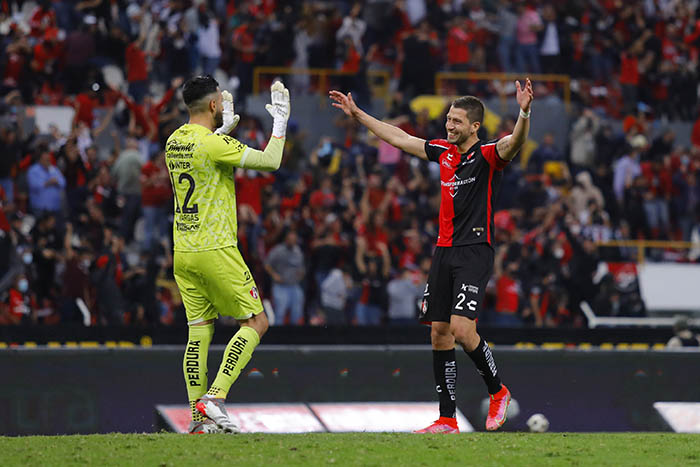 Atlas da un paso adelante y jugará semifinales