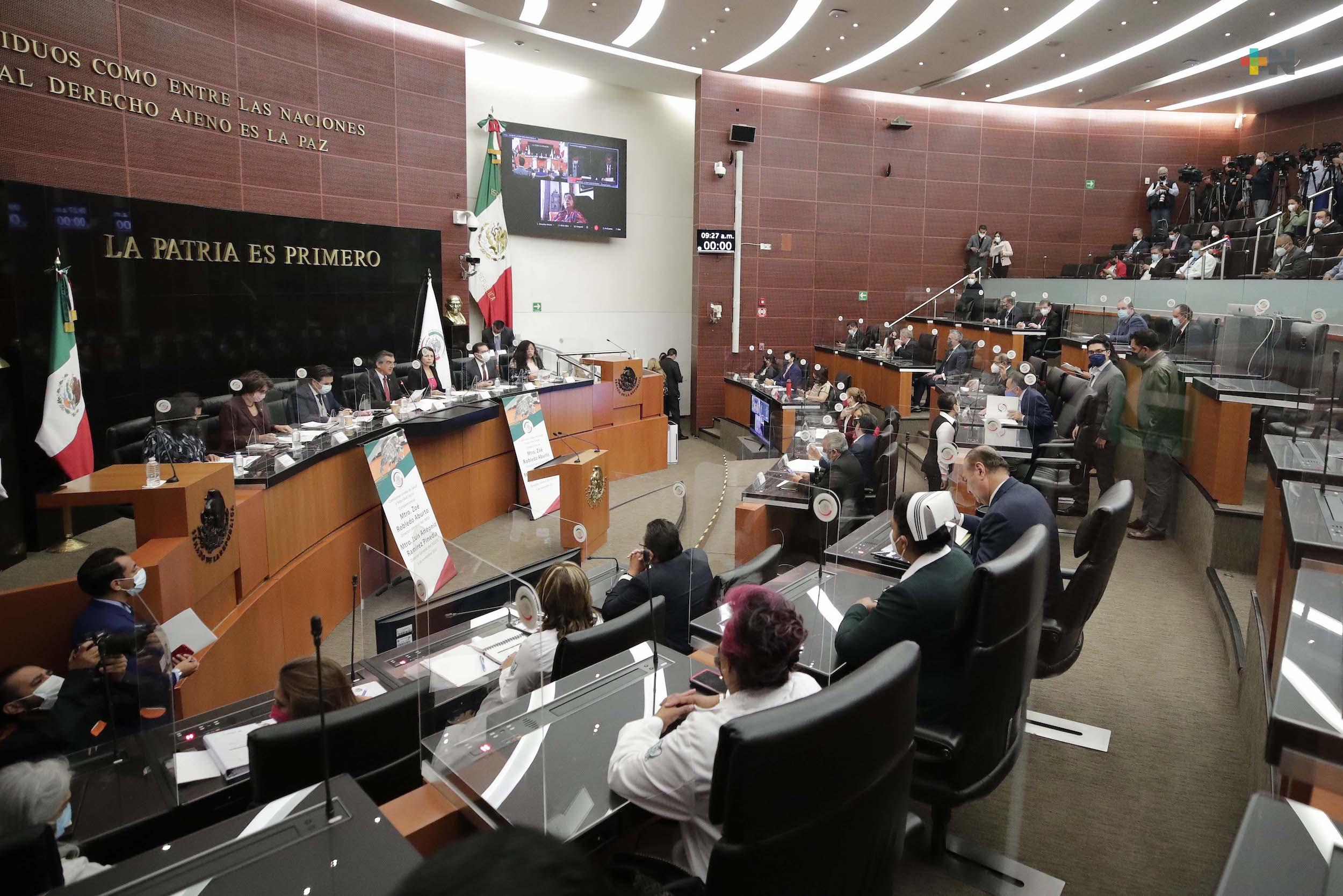 Senado aprueba reforma para garantizar transparencia en precios de servicios de salud