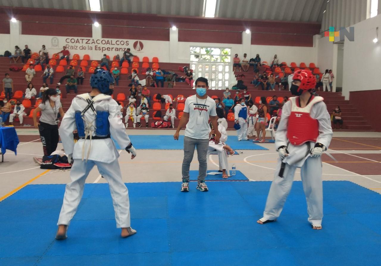 Dragones Coatzacoalcos organizó encuentro con taekwondoínes de Tabasco y Oaxaca