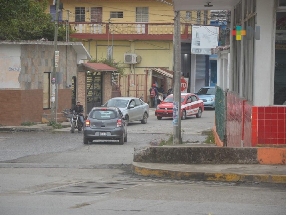 En Tuxpan instalarán semáforos, reductores y señaléticas para disminuir accidentes viales