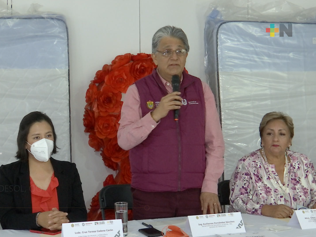 Entrega Sedesol Veracruz apoyos en  Centro de Justicia para las Mujeres